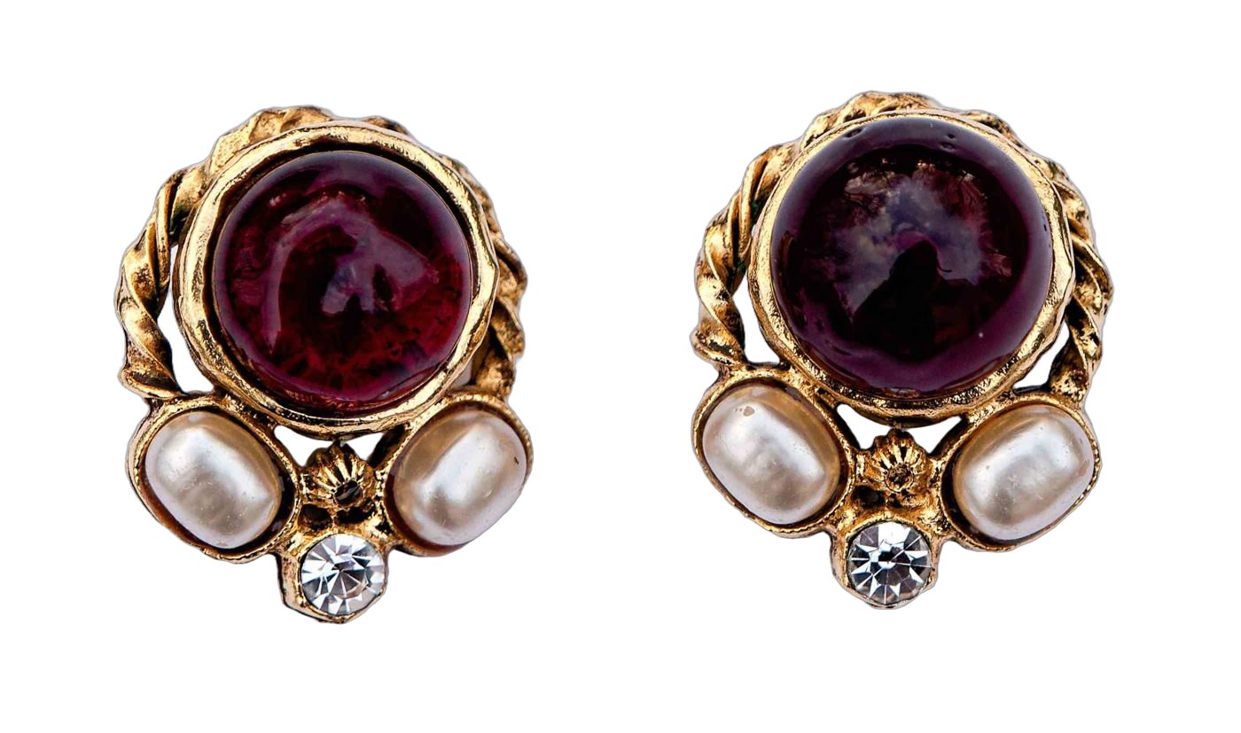 Chanel earrings 1980's